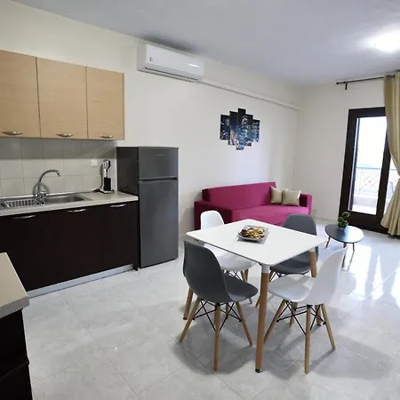 San Giorgio Luxury Apartments Ierissós Buitenkant foto